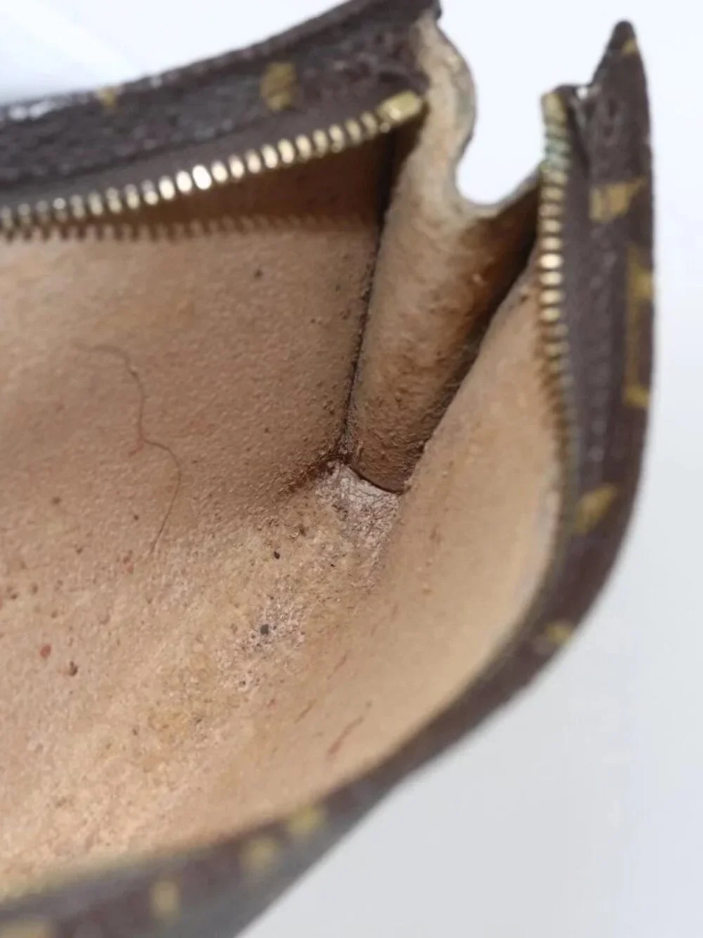 LOUIS VUITTON Monogram Bucket PM Accessory Pouch LV Auth 168751
